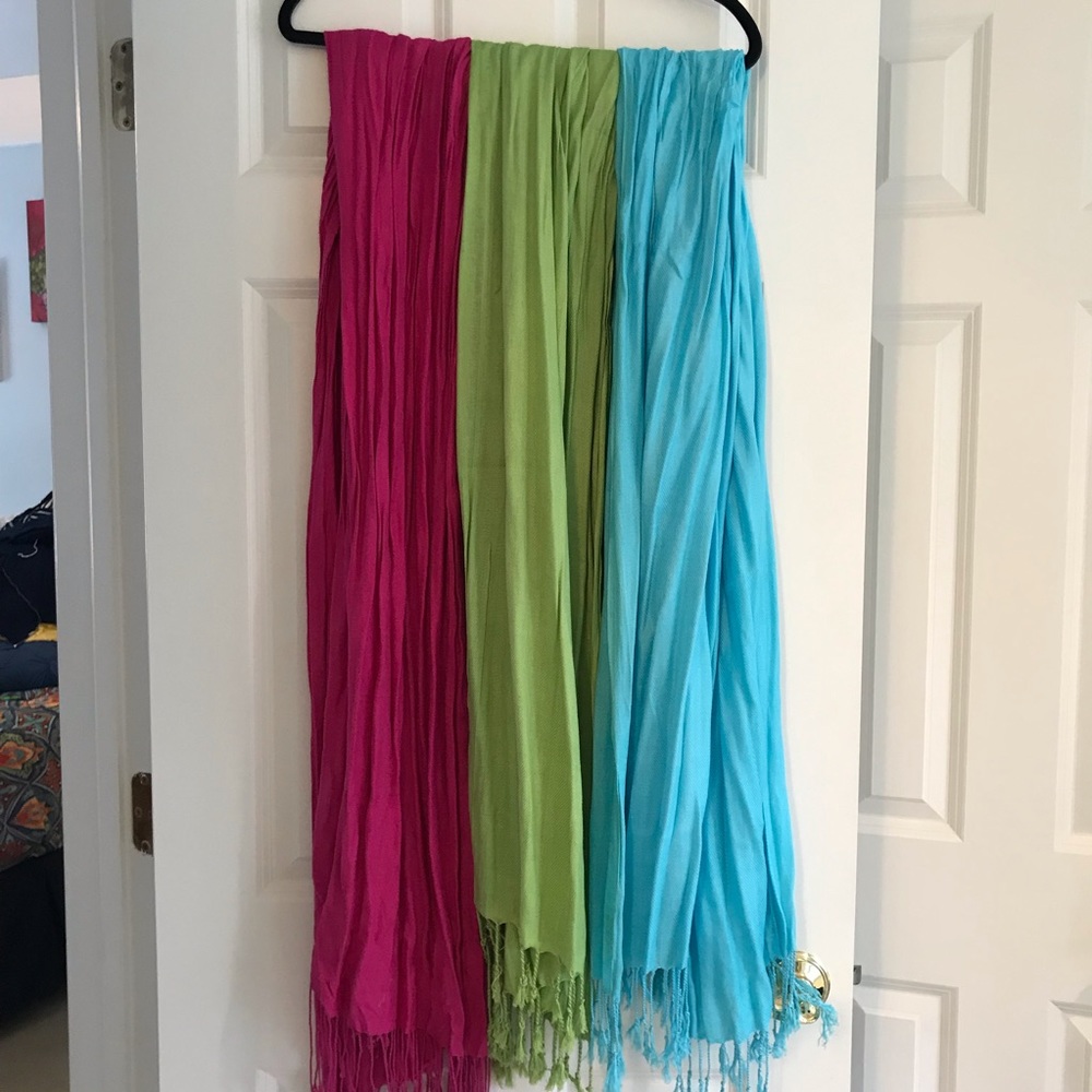 Lot of 3 beautiful pashmina scarves